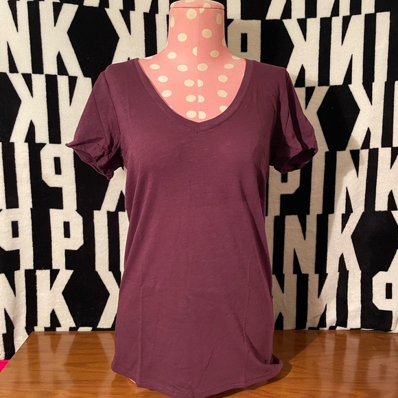 Victoria’s Secret Pink V Neck Shirt NEW VS PINK NWT - Picture 2 of 6